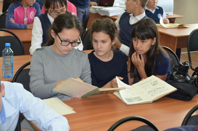 «Неделя знаний» Национального архива Хакасии вызвала небывалый интерес у участников