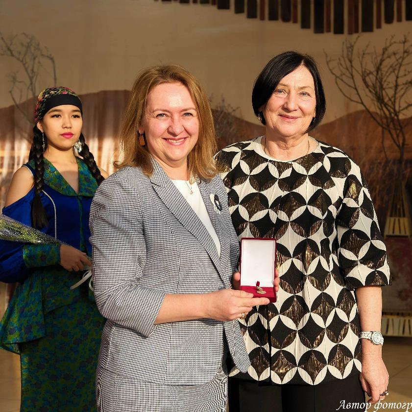 Национальный архив поздравляет Коростелеву Татьяну Викторовну с присвоением почетного звания!